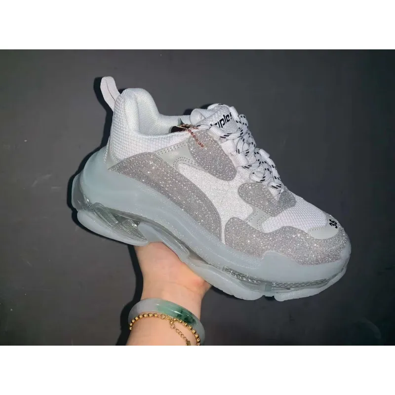 New Balenciaga 17FW Triple S Sneakers Mens Women Casual Shoes Triple S Clear Sole White Green Black Red Rainbow Sports Outdoor Dad Shoe #9875178