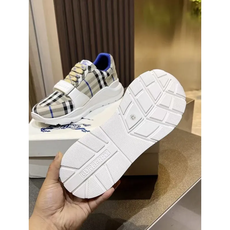 Burberry Shoes for Mens Sneakers #A59117