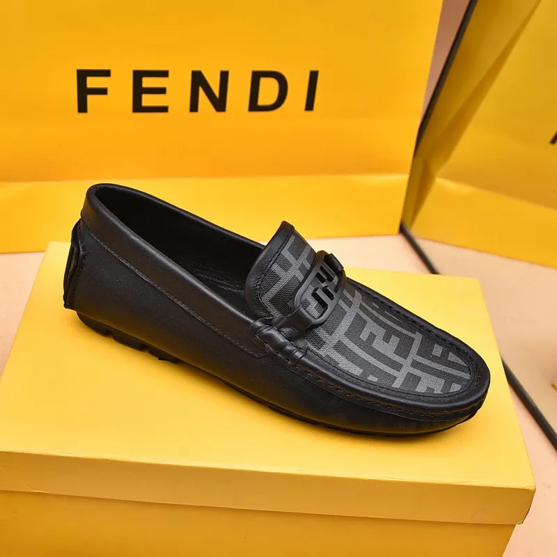 Fendi shoes for Mens Fendi new design  loafer shoes #999932644