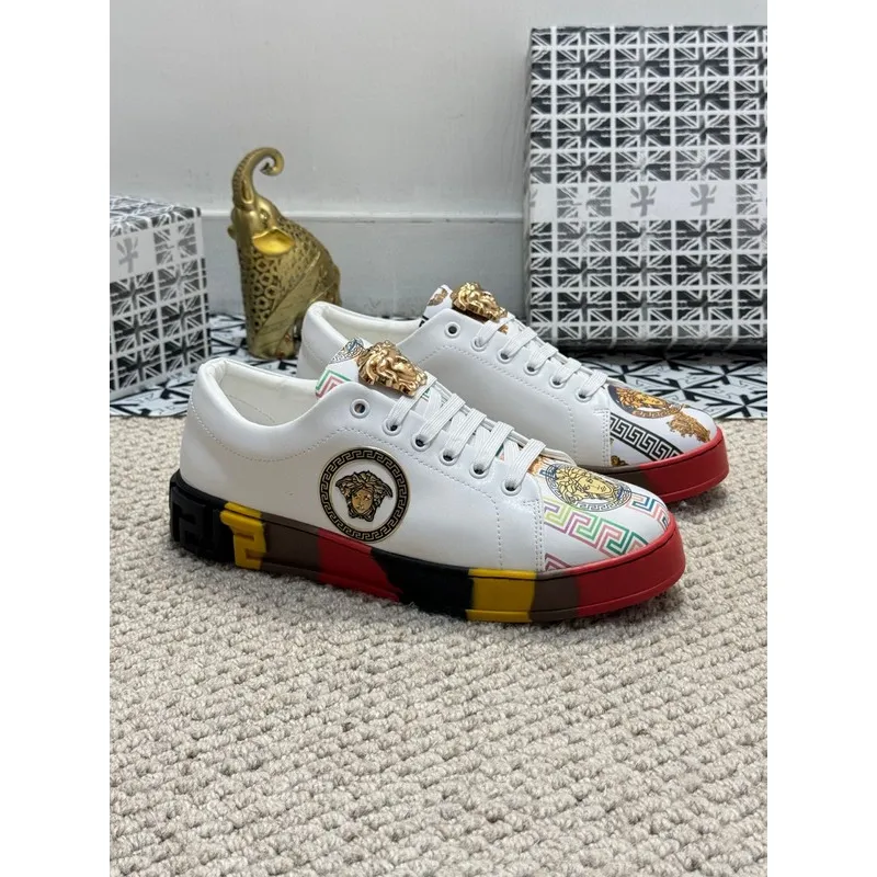 Versace shoes for Mens Versace Sneakers #A36025 Versace shoes for Mens Versace Sneakers #A36025