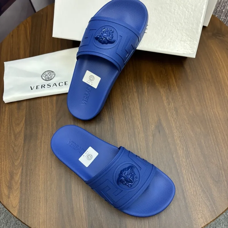 Versace shoes for Mens Versace Slippers #A63172