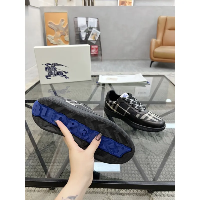 Burberry Shoes for Mens Sneakers #A52127