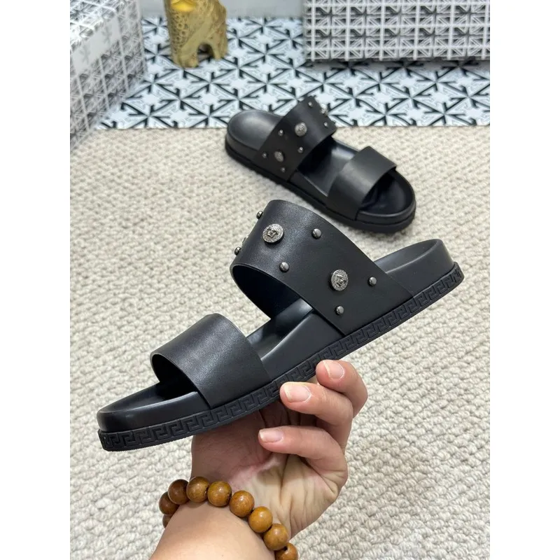 Versace shoes for Mens Versace Slippers #A35143