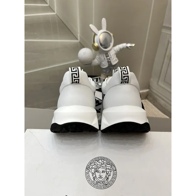 Versace shoes for Mens Versace Sneakers #A21946