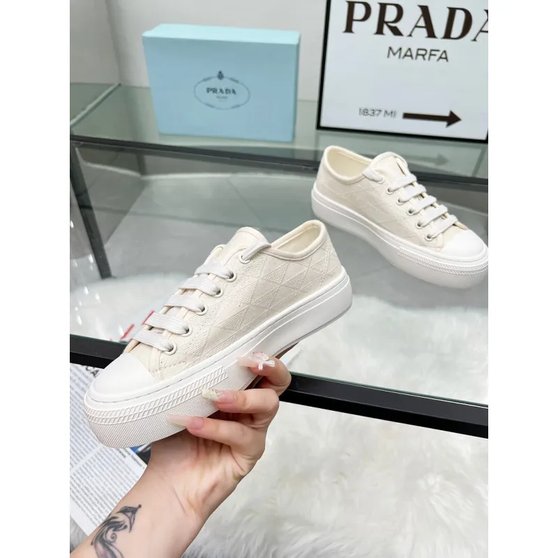 Prada Shoes for Womens Prada Sneakers #A64158