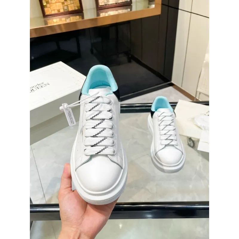 Alexander McQueen Shoes for Unisex McQueen Sneakers #A55844