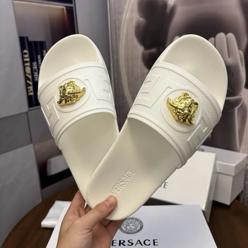 Versace shoes for Mens Versace Slippers #A63175