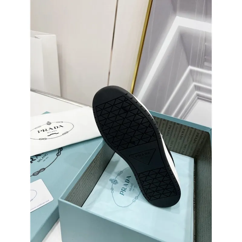 Prada Shoes for Mens and women Prada Sneakers #999919924