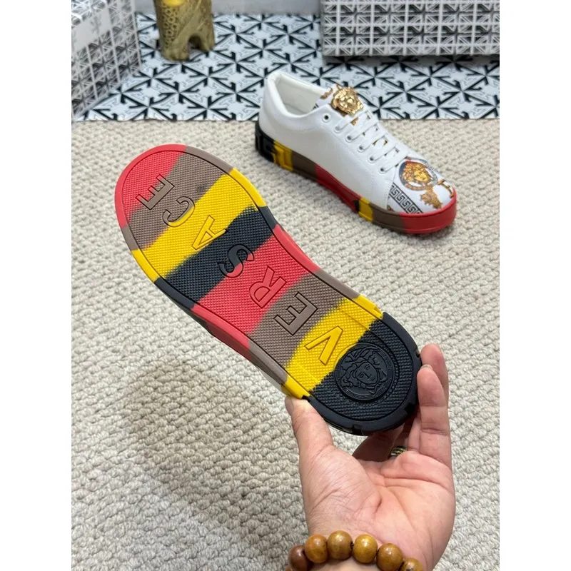 Versace shoes for Mens Versace Sneakers #A36025 Versace shoes for Mens Versace Sneakers #A36025