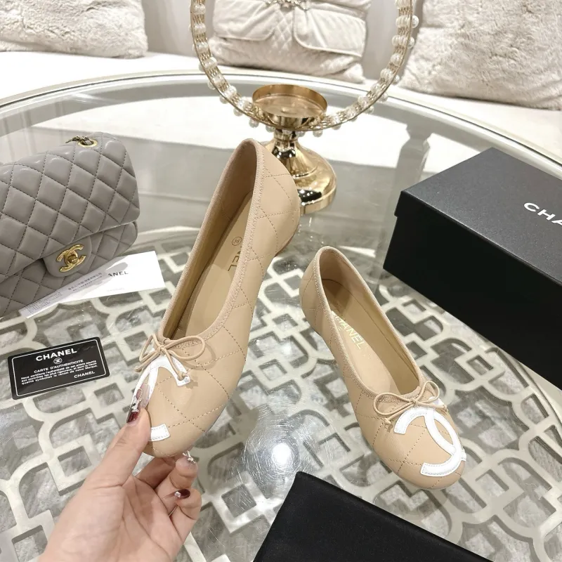 Chanel  Ballet Flats with Logo For Women #A54801