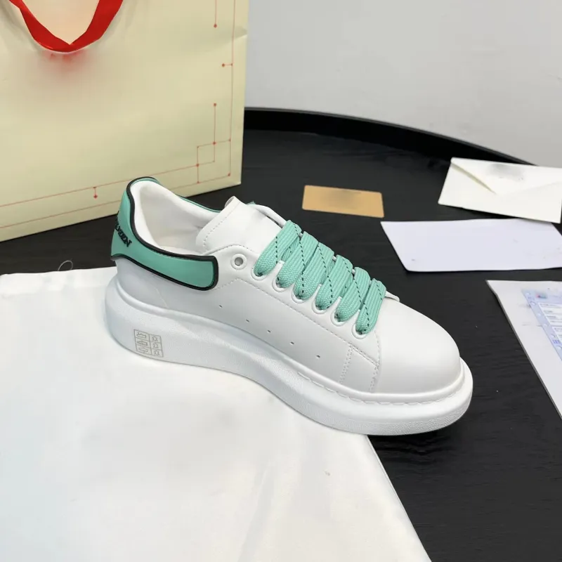 Alexander McQueen Shoes for Unisex McQueen Sneakers Small white shoes womens 2022 new couple all-match thick-bottomed sponge cake to increase sports and leisure leather board shoes #999924913 Alexander McQueen Shoes for Unisex McQueen Sneakers Small white shoes womens 2022 new couple all-match thick-bottomed sponge cake to increase sports and leisure leather board shoes #999924913