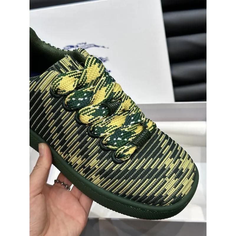 Burberry Shoes for Mens Sneakers #A40247