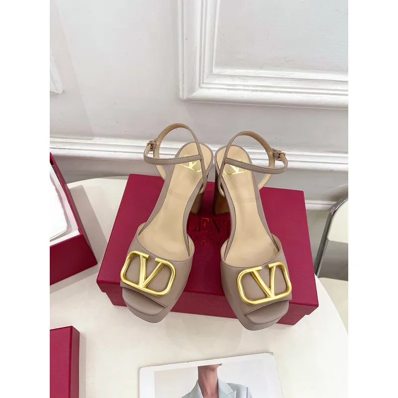 valentino Shoes for valentino High heel sandals Garavani Roman Stud #A53230