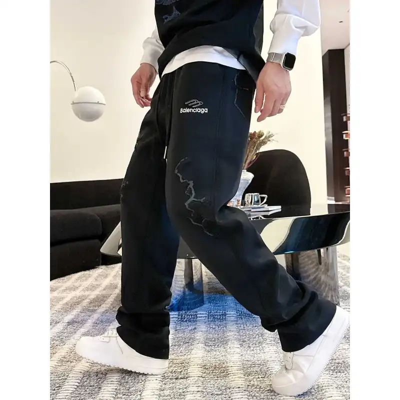 Balenciaga Pants for MEN #A60435