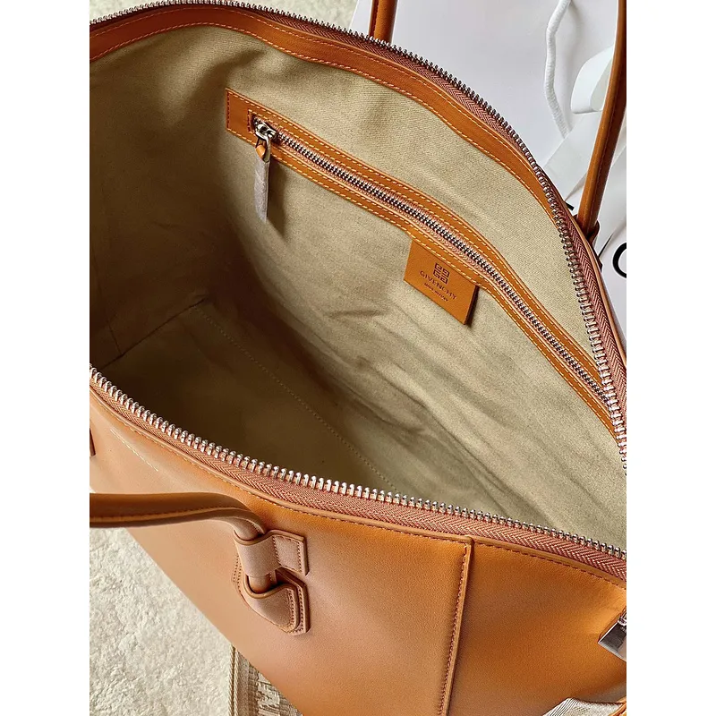 Givenchy Handbags Antigona sport #A49610