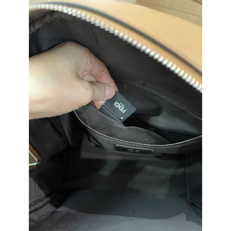 Fendi Backpack Bag Size:33×13×44cm #A48101