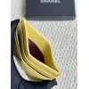Chanel card holder with chain detail. #A45548