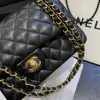 Chanel Womens cross-body bag in black Top grade version lambskin classic flap top quality #999925121