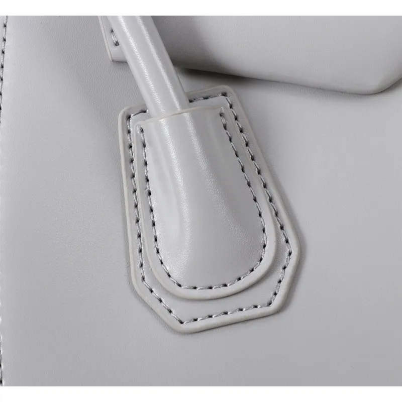 Givenchy Antigona Handbags In Sophisticated Shades For Timeless Luxury Looks #A52341
