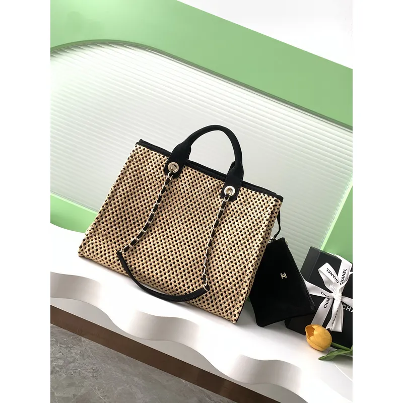 Chanel Woven Tote Textured Raffia Signature Logo &amp Chain Embracing Summer Elegance size38 #A54203
