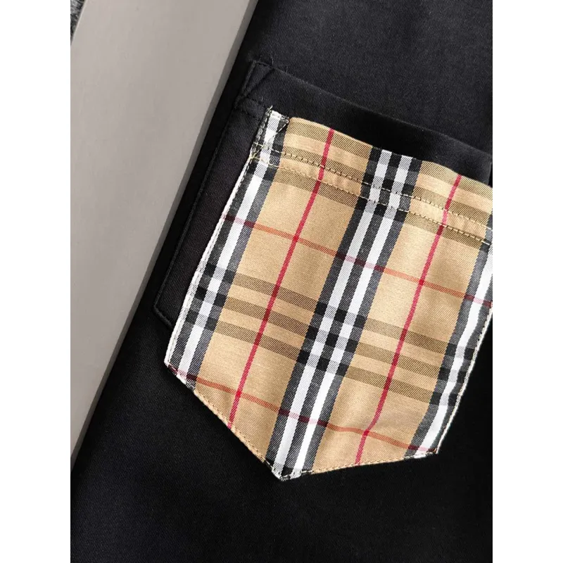 Burberry Tracksuits for Burberry Short Tracksuits for men #A53402