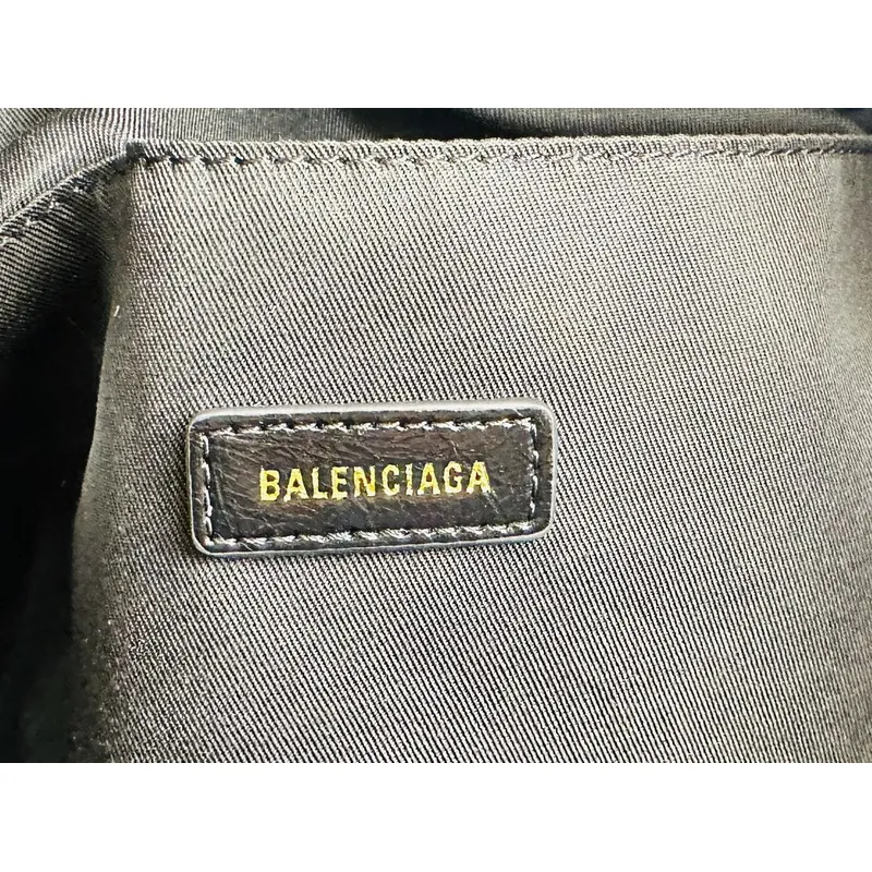 Balenciaga 2023 winter new style bag #A32650