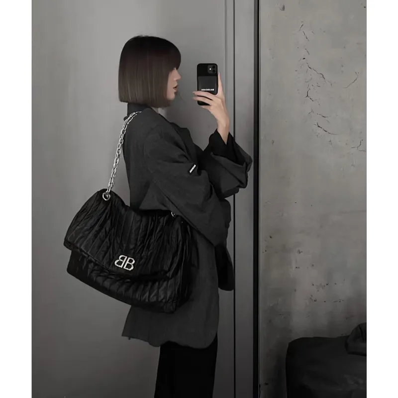 Balenciaga 2023 winter new style bag #A32650