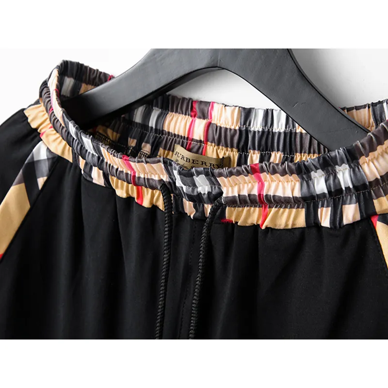 Burberry Tracksuits for Burberry Short Tracksuits for men #999921656