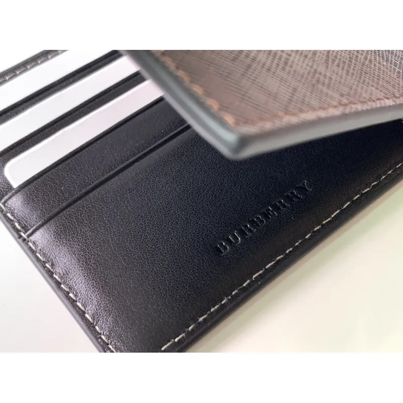 Burberry AAA+wallets #A36801