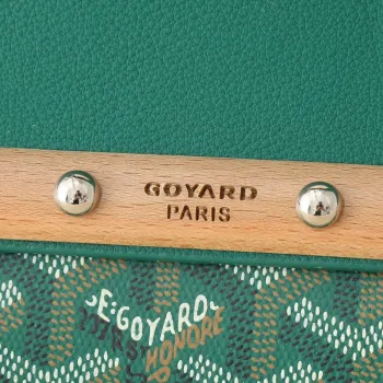 Classic Goyard Handbag with Spacious Interior #A45673 Classic Goyard Handbag with Spacious Interior #A45673