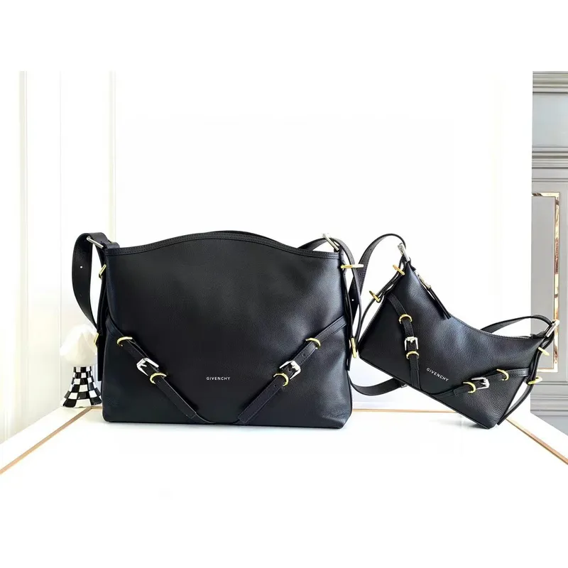 Givenchy Black Leather Shoulder Bags With Distinctive Metal Accents For Fashionistas #A52343