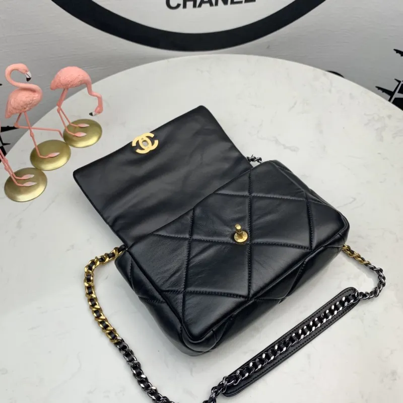 Chanel shoulder bags #99902462