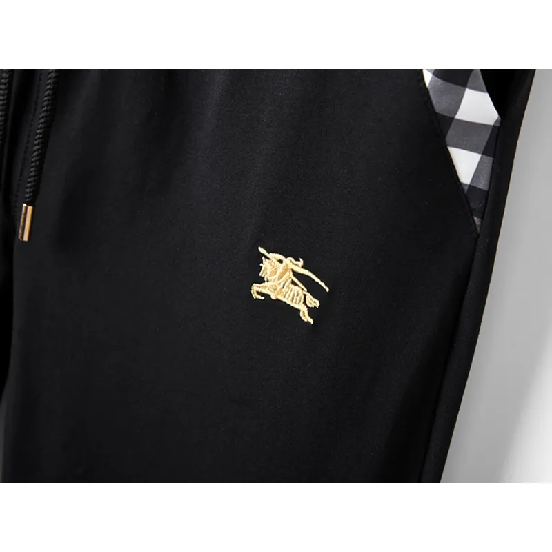 Burberry Tracksuits for Burberry Short Tracksuits for men #999921656