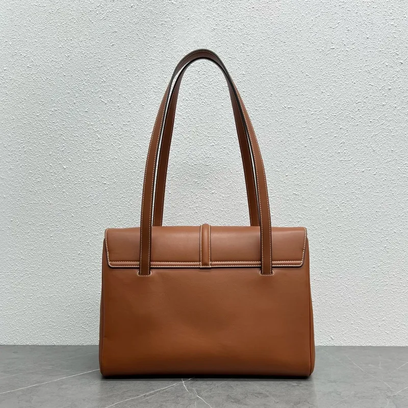 CELINE Grained Leather Medium 16 Shoulder Bag #A49258