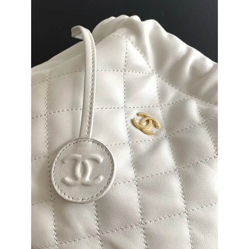 Chanel 26S Quilted Drawstring Bucket Bag, 17 x 22 x 8 cm #A63225