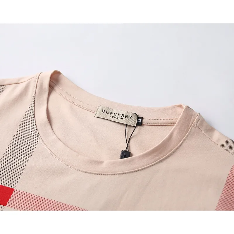 Burberry Tracksuits for Burberry Short Tracksuits for men #A21800