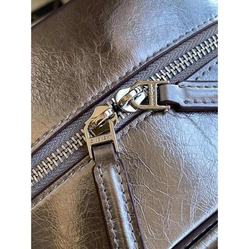 Elegant Givenchy Handbag Collection Showcasing Timeless Designs and Premium Craftsmanship #A52342