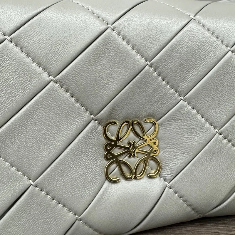 Loewe bag Puffer Goya Size:20*6*13cm #A49126