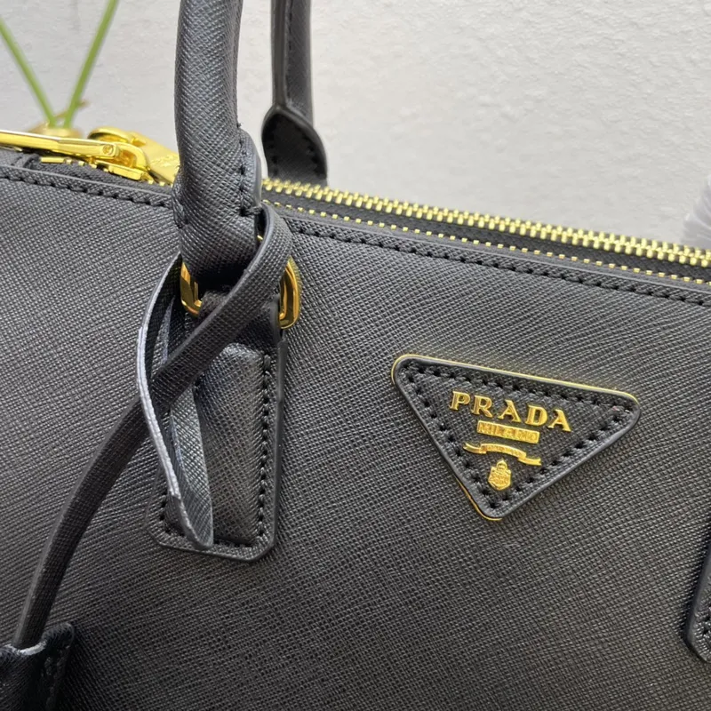 New style Saffiano leather  Prada bag  #999929538