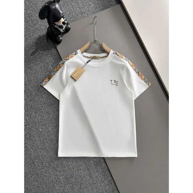 Burberry Tracksuits for Burberry Short Tracksuits for men #A53403
