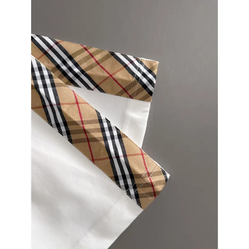 Burberry Tracksuits for Burberry Short Tracksuits for men #A53403