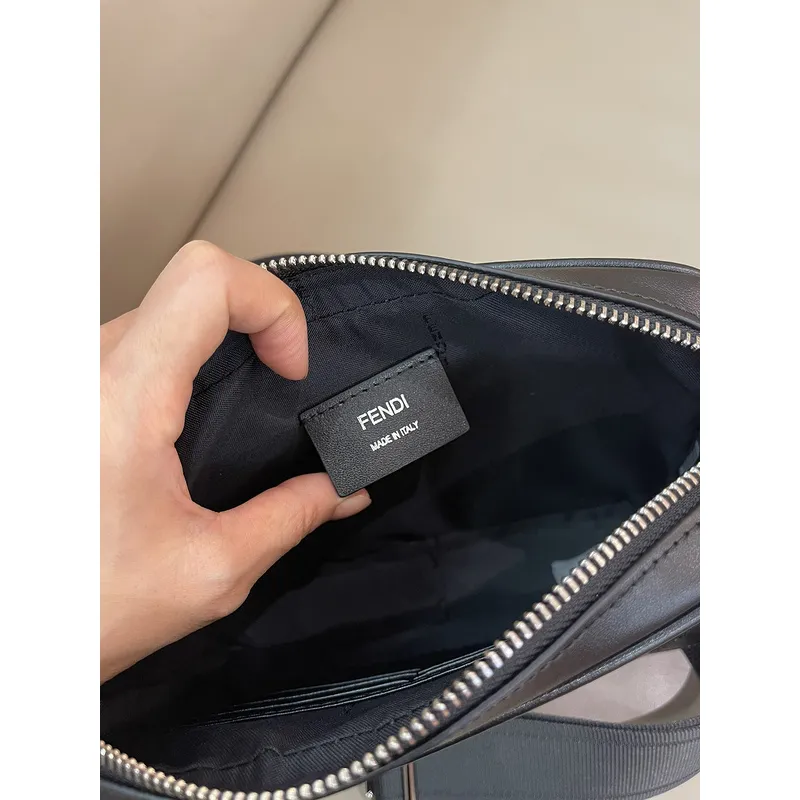 Fendi Messenger Bag Size:22×15×5cm #A48043 Fendi Messenger Bag Size:22×15×5cm #A48043