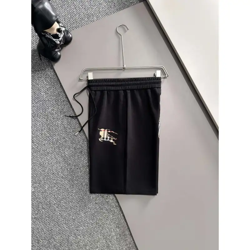 Burberry Tracksuits for Burberry Short Tracksuits for men #A53402