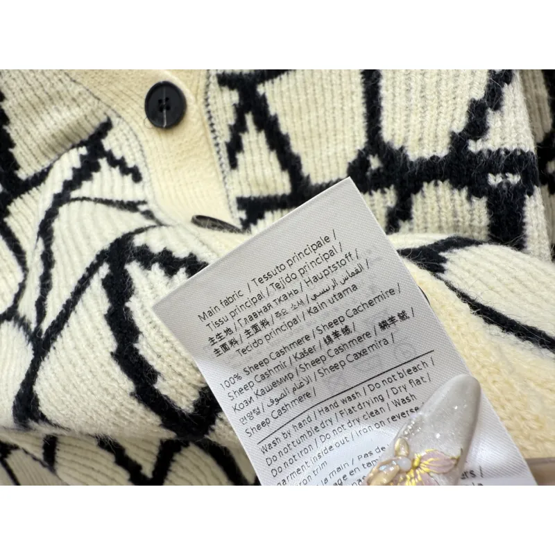 valentino Womens V Neck Cardigan Sweaters Iconic V Logo Pattern in Dual Colors for Luxury Fashion Enthusiasts #A57753