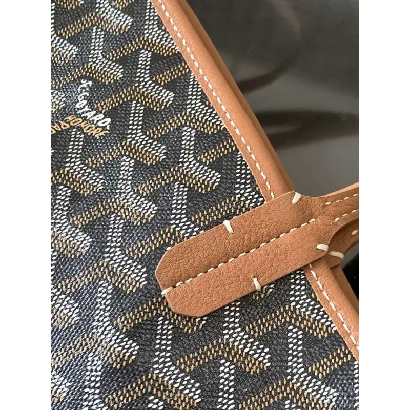 Goyard The mini bag  leather version  iconic Saint Louis bag  Mini  Bag #A59350