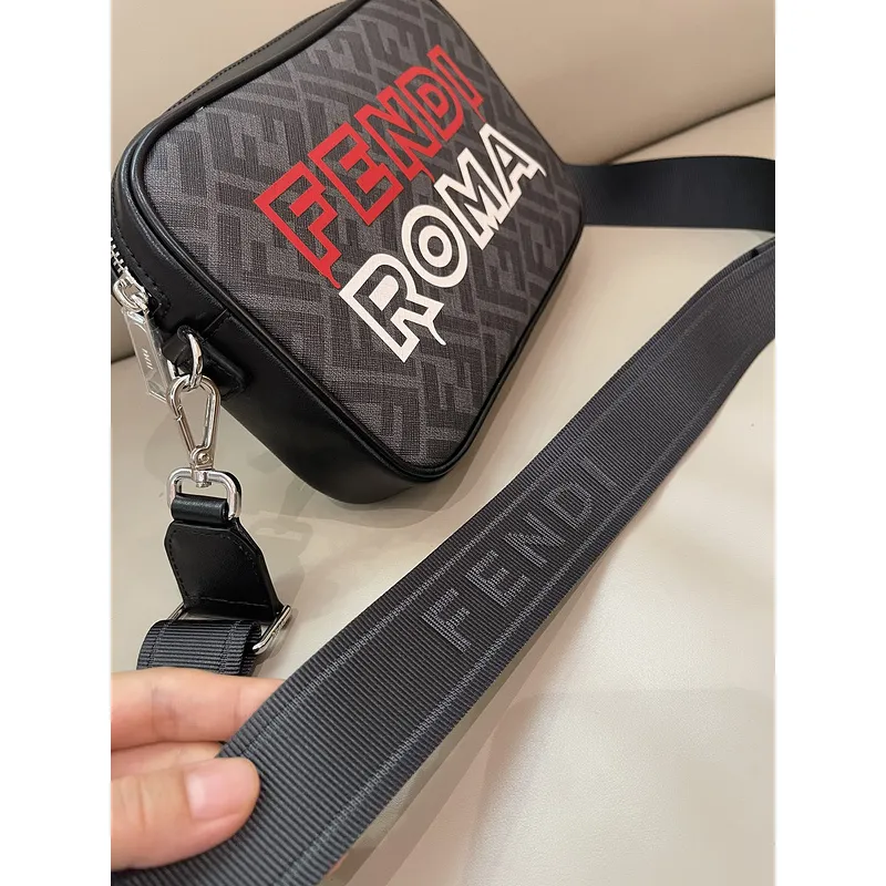 Fendi Messenger Bag Size:22×15×5cm #A48043 Fendi Messenger Bag Size:22×15×5cm #A48043