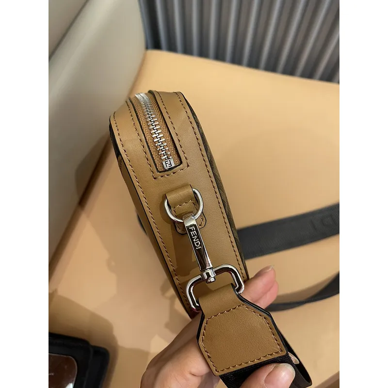 Fendi AAA quality leather bag #A27379 Fendi AAA quality leather bag #A27379