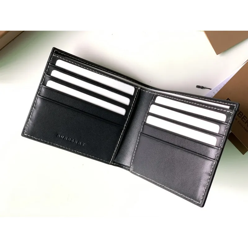 Burberry AAA+wallets #A36801