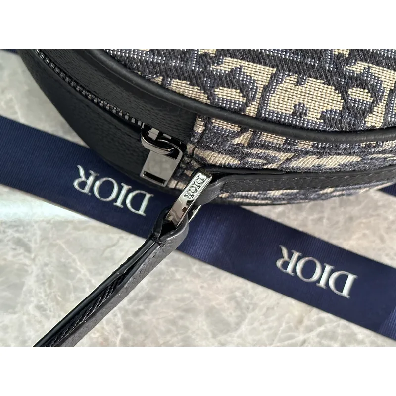 D-ior Round Bag With Iconic Oblique Pattern And Adjustable Strap For Fashion Lovers size:20×20×7cm #A54114 D-ior Round Bag With Iconic Oblique Pattern And Adjustable Strap For Fashion Lovers size:20×20×7cm #A54114