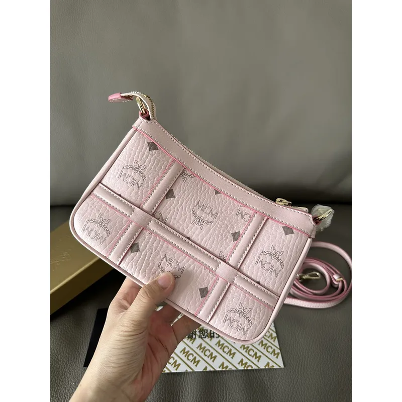 MCM Visetos Nappa Mini Delmy Chain Shoulder Bag Size:12.5x21.0x5.0cm #A49132 MCM Visetos Nappa Mini Delmy Chain Shoulder Bag Size:12.5x21.0x5.0cm #A49132